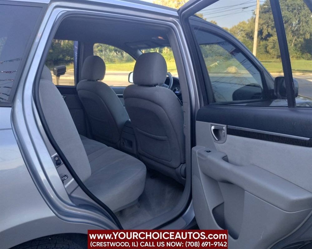Used 2008 Hyundai Santa Fe GLS FWD image 21