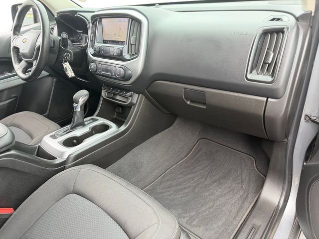 Used 2022 Chevrolet Colorado LT w/ LT Convenience Package AWD/4WD image 14