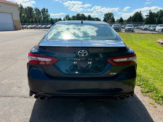 Used 2019 Toyota Camry XSE image 2