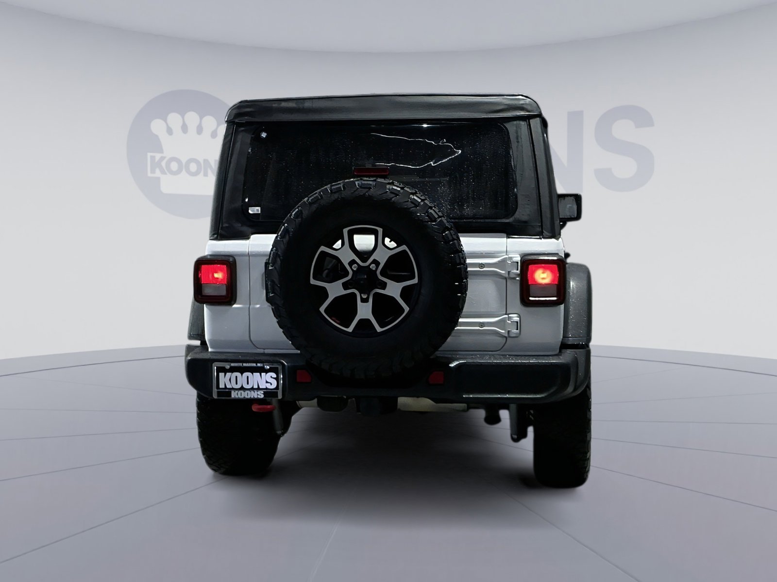 Used 2023 Jeep Wrangler Rubicon w/ Cold Weather Group image 15