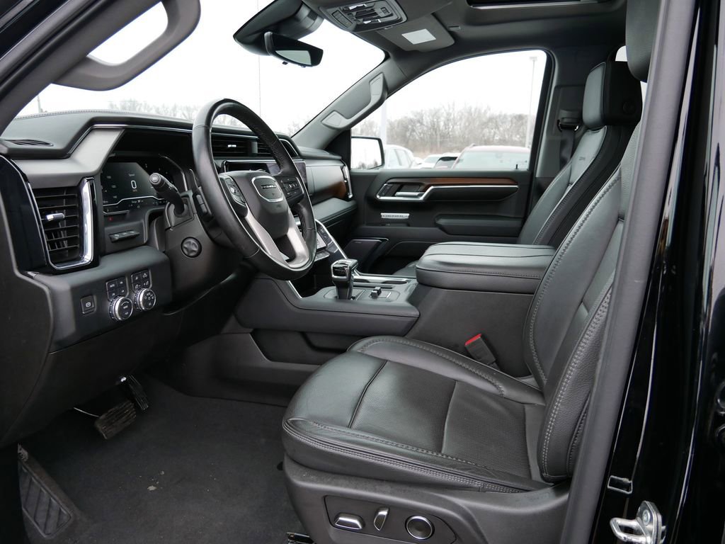 Used 2024 GMC Sierra 1500 Denali w/ Denali Reserve Package image 11