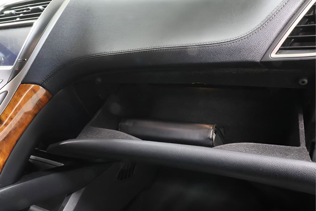 Used 2016 Lincoln MKX Select w/ Select Plus Package AWD/4WD image 36