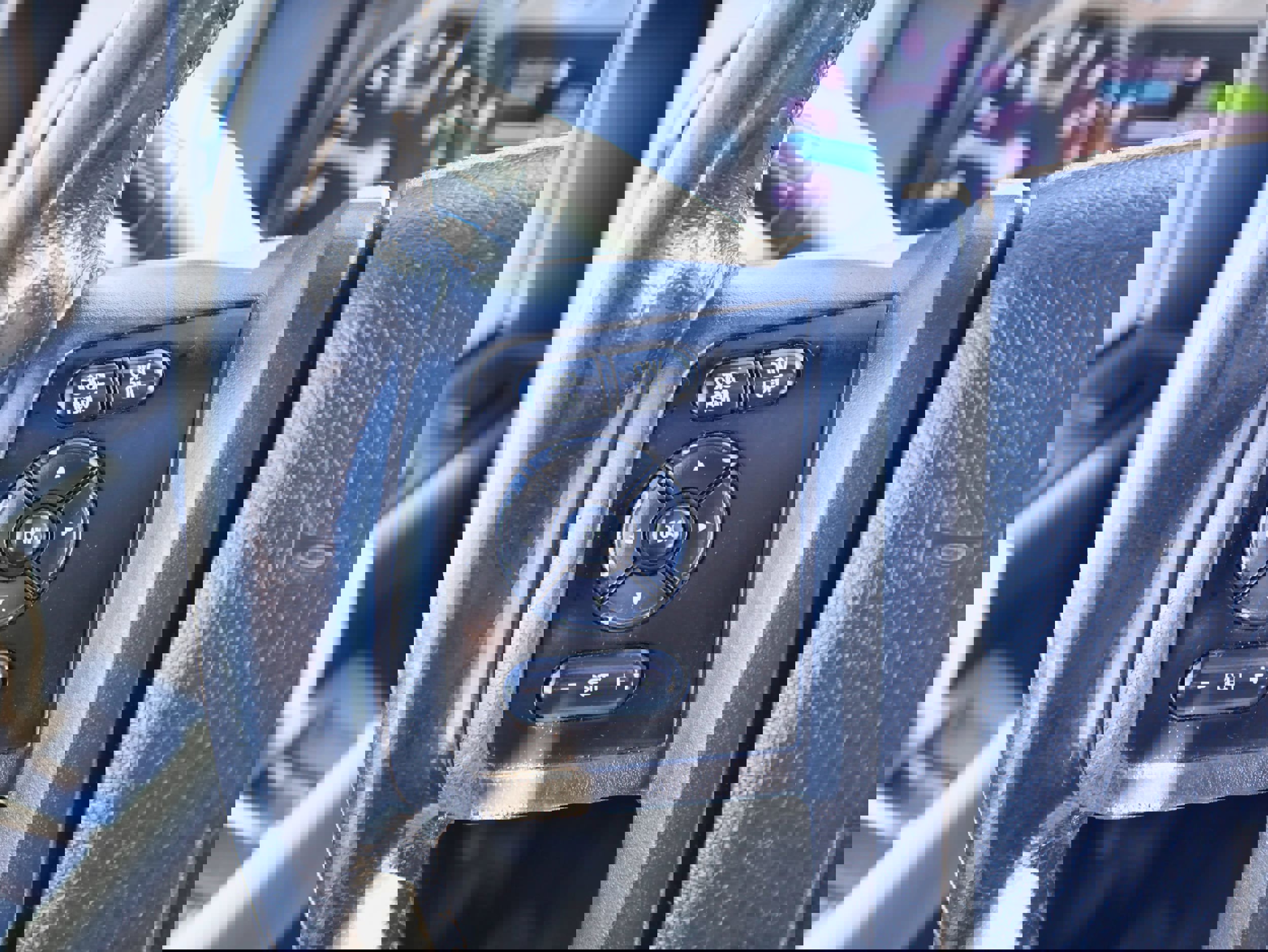 Used 2014 Ford F350 Lariat w/ Lariat Ultimate Package image 25