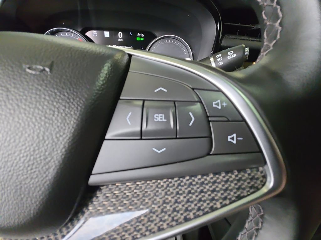 Certified 2025 Cadillac XT5 Sportv w/ Technology Package AWD/4WD image 19