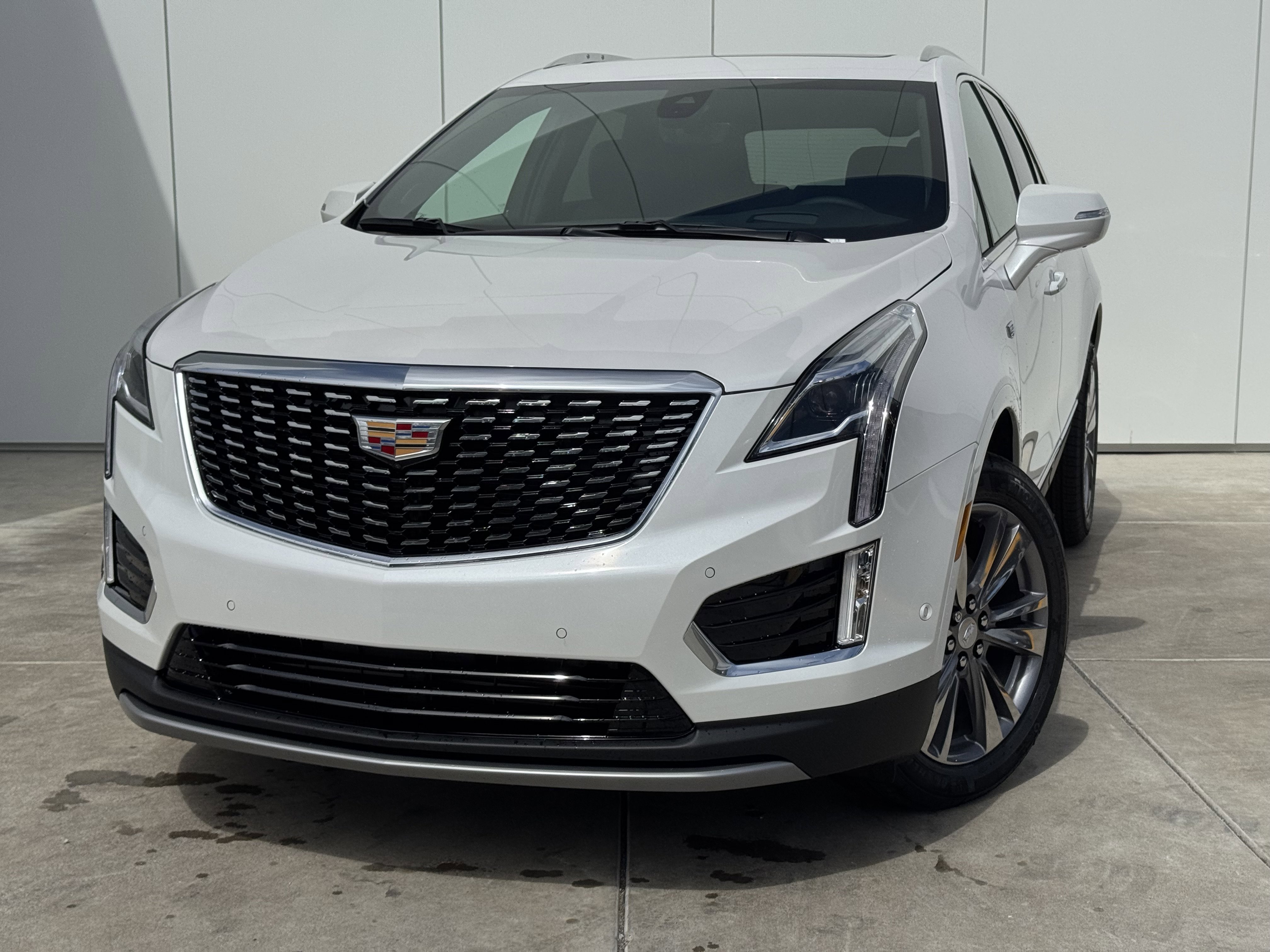 New 2025 Cadillac XT5 Premium Luxury w/ Technology Package image 1