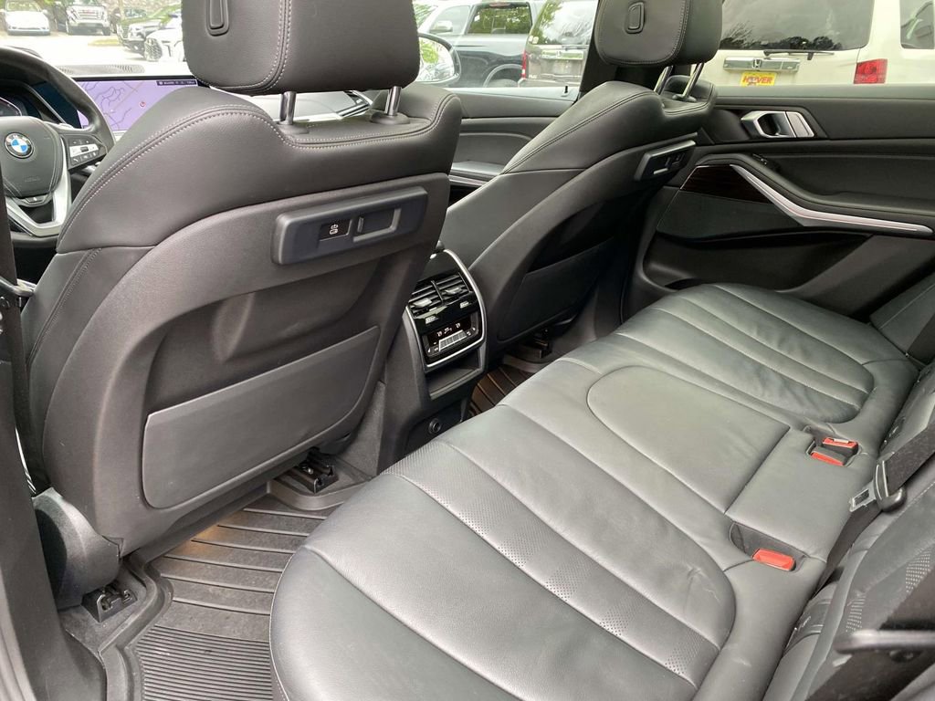 Used 2020 BMW X5 xDrive40i w/ Premium Package AWD/4WD image 15