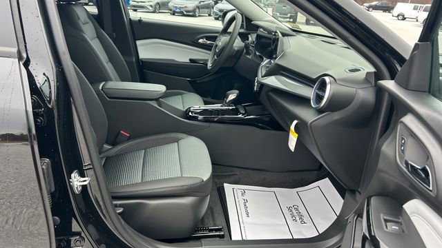 New 2026 Chevrolet Trax LT image 45