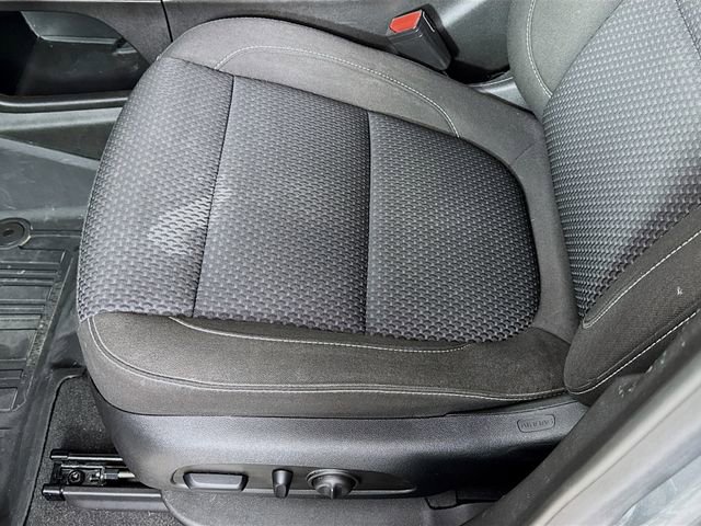 Used 2023 GMC Acadia SLE w/ Driver Convenience Package image 20