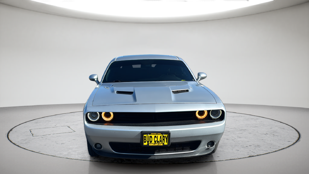 Used 2020 Dodge Challenger SXT w/ Driver Convenience Group AWD/4WD image 27