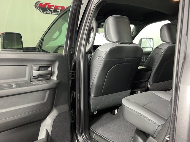 New 2027 RAM 3500 Tradesman AWD/4WD image 25