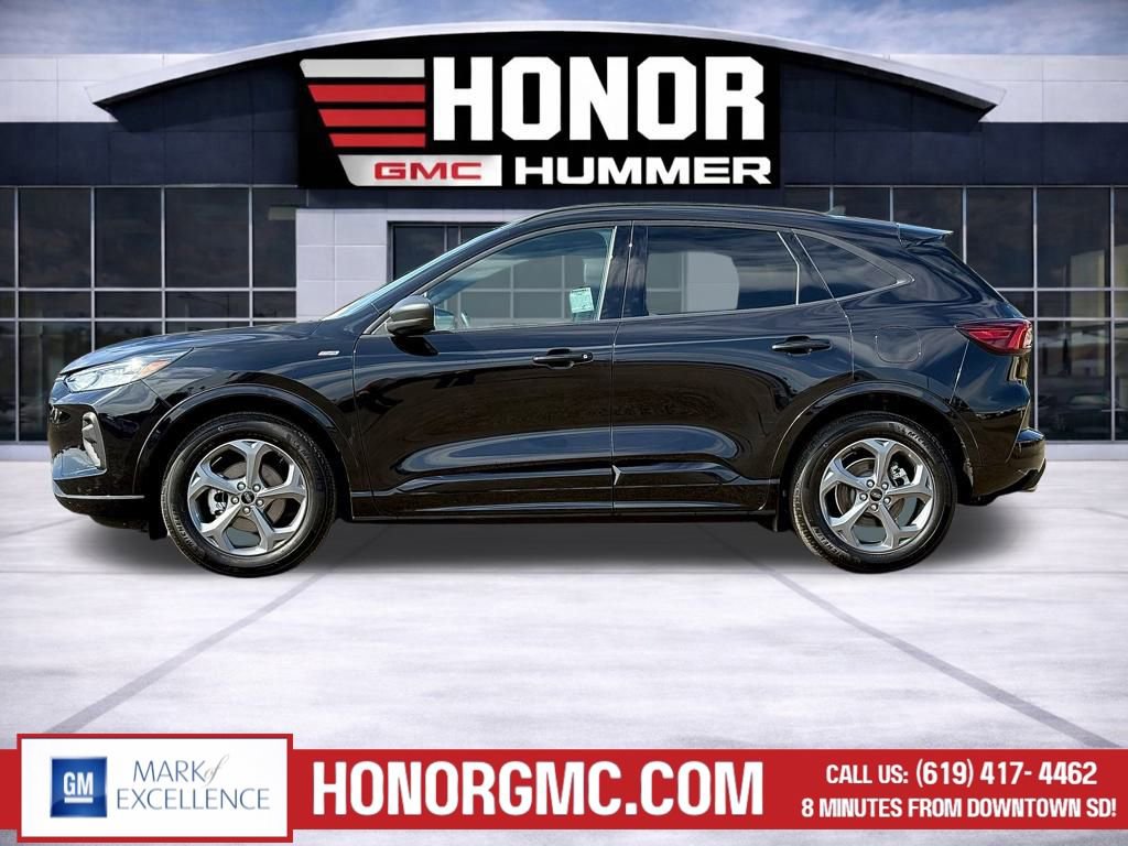 Used 2024 Ford Escape ST-Line image 6