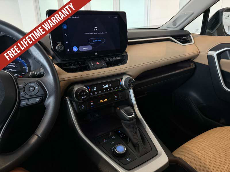 Used 2025 Toyota RAV4 Limited AWD/4WD image 37