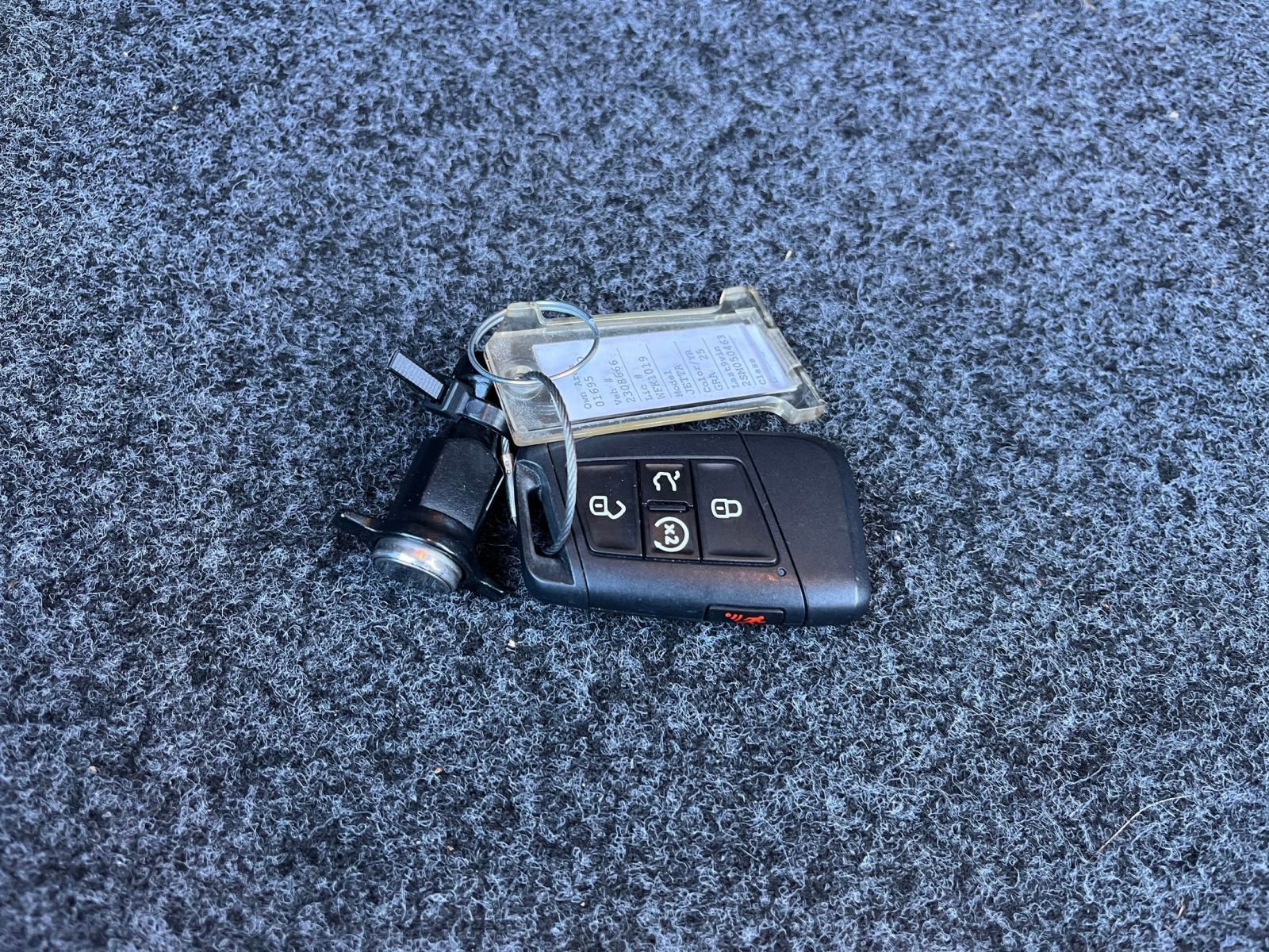 Used 2025 Volkswagen Jetta SE image 22