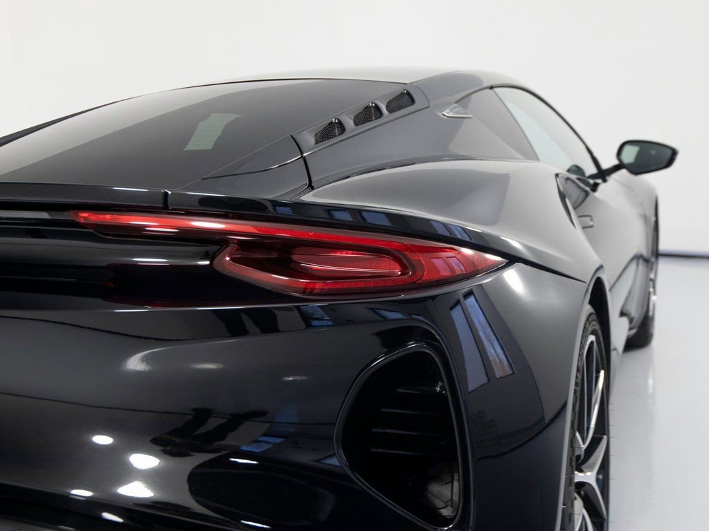 Used 2025 Lotus Emira image 41