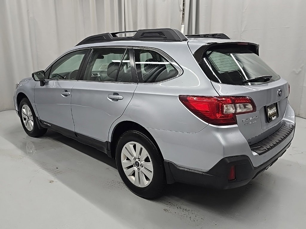 Used 2018 Subaru Outback 2.5i image 4