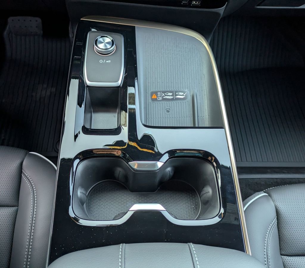 New 2026 Buick Enclave Avenir w/ Super Cruise Package image 16