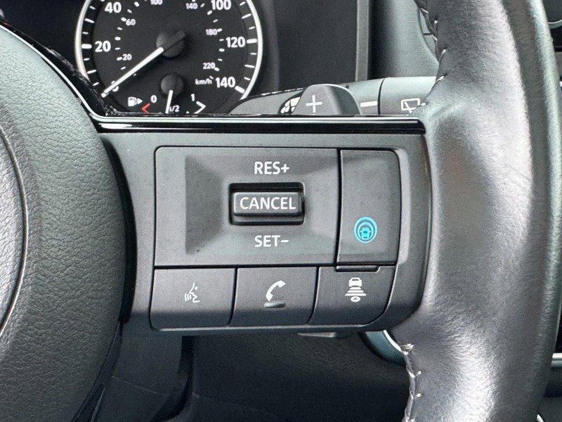 Used 2023 Nissan Rogue SV w/ SV Premium B Package image 19