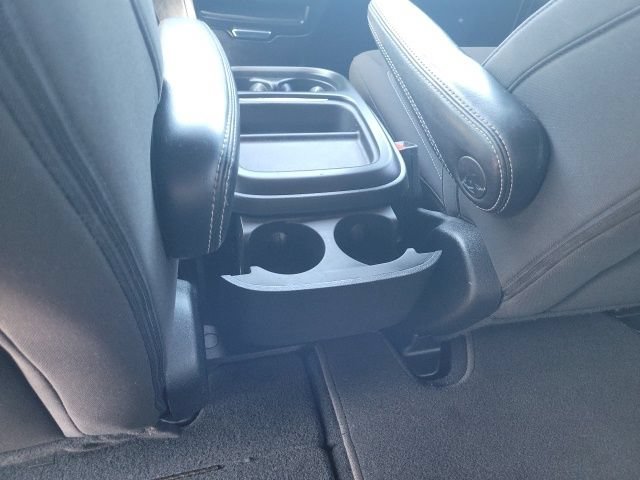 Used 2023 Chrysler Pacifica Touring FWD image 30