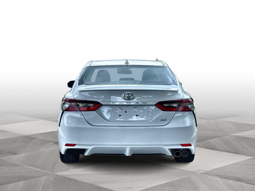 Used 2024 Toyota Camry SE w/ Convenience Package FWD image 7