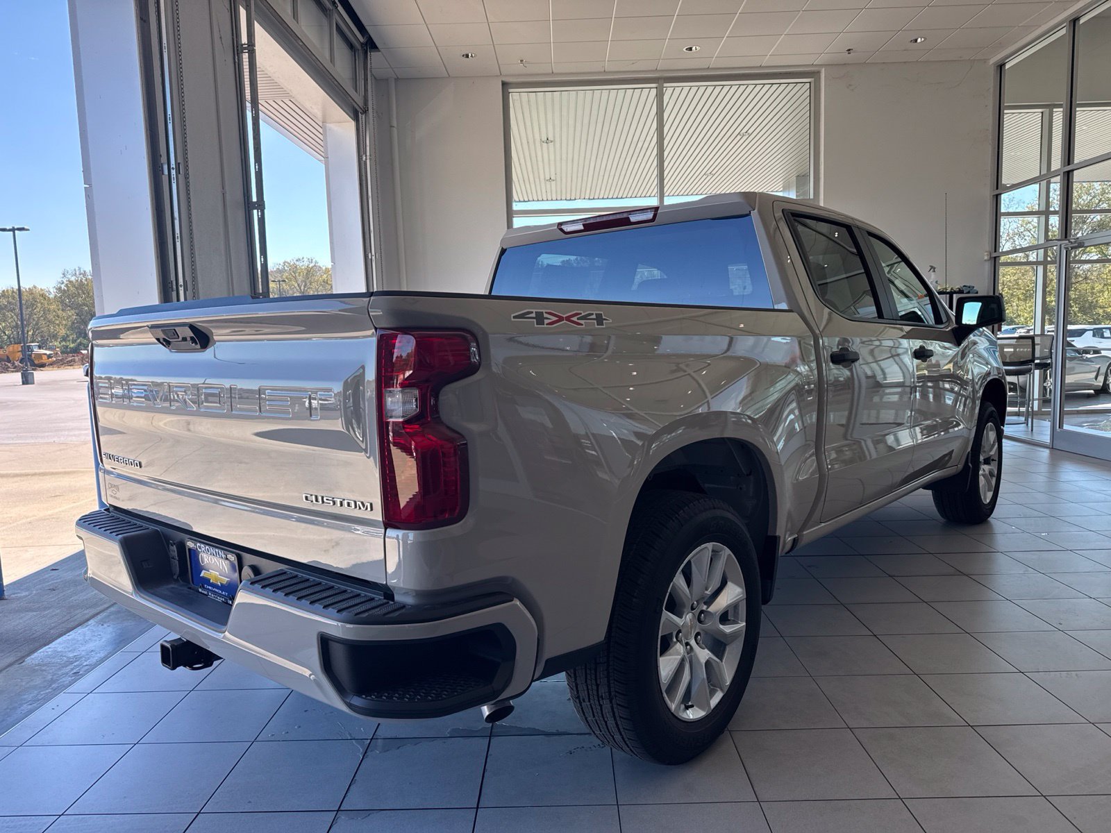 New 2026 Chevrolet Silverado 1500 Custom AWD/4WD image 4