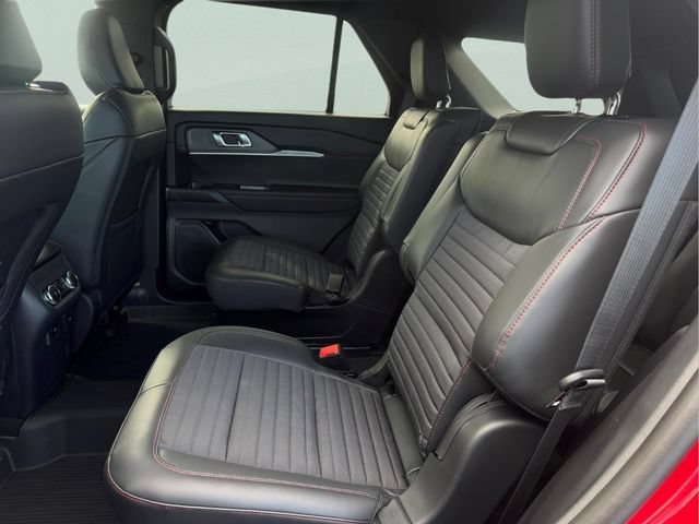 New 2026 Ford Explorer ST-Line AWD/4WD image 9