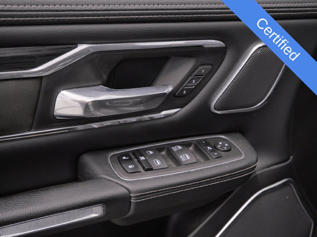 Used 2023 RAM 1500 Laramie AWD/4WD image 19