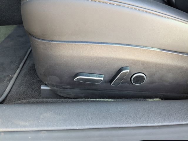 Used 2023 Tesla Model 3 Performance image 29