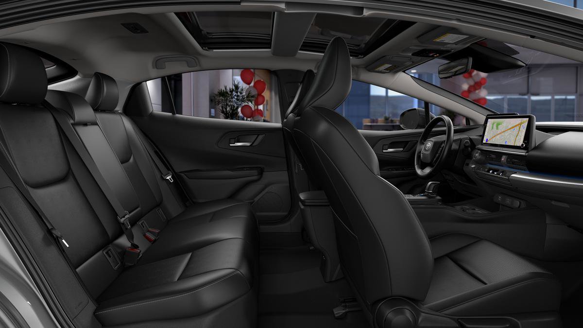 New 2026 Toyota Prius XLE FWD image 4