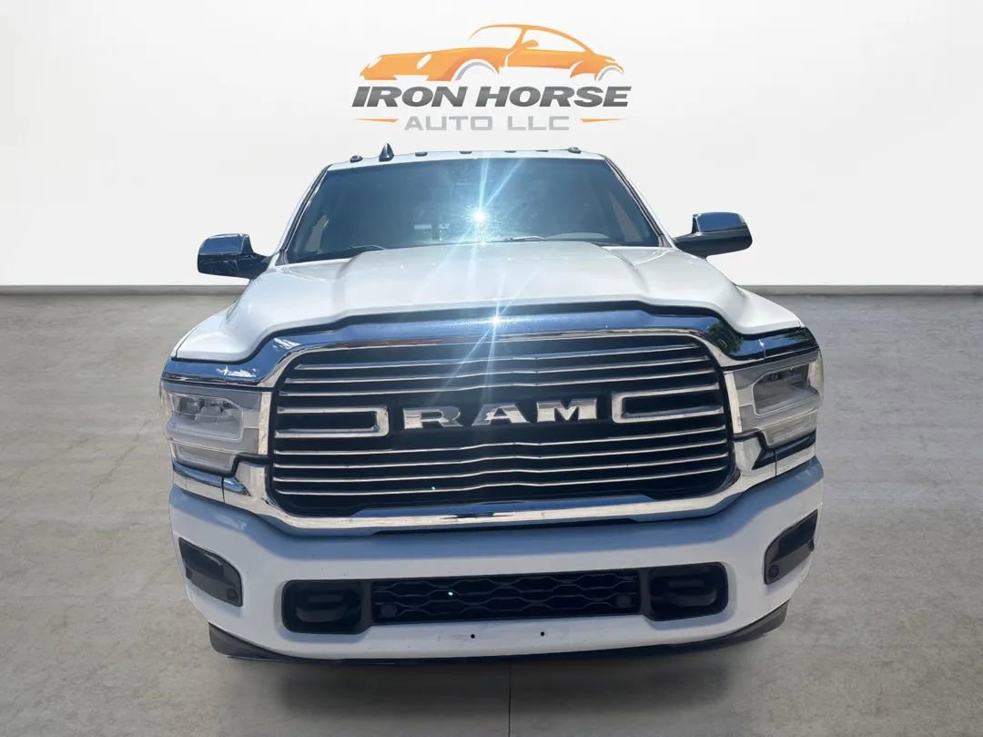 Used 2022 RAM 2500 Laramie w/ Snow Chief Group AWD/4WD image 2