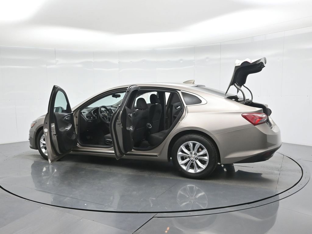 Used 2022 Chevrolet Malibu LT image 34