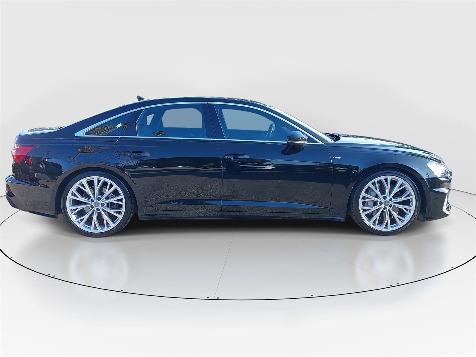 Used 2019 Audi A6 3.0T Prestige w/ Prestige Package image 4