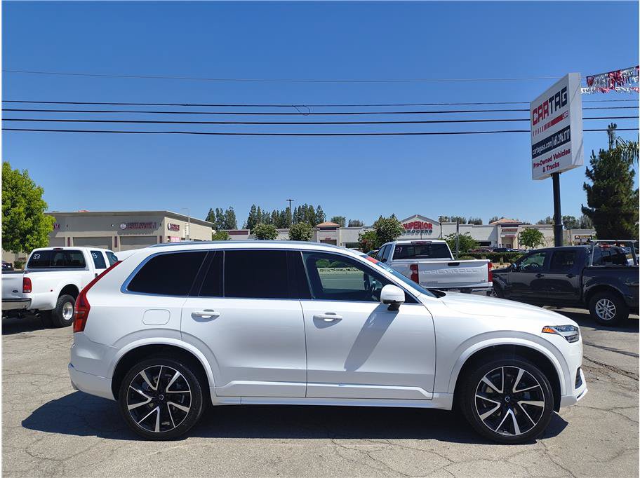 Used 2020 Volvo XC90 T6 Momentum w/ Protection Package Premier AWD/4WD image 4