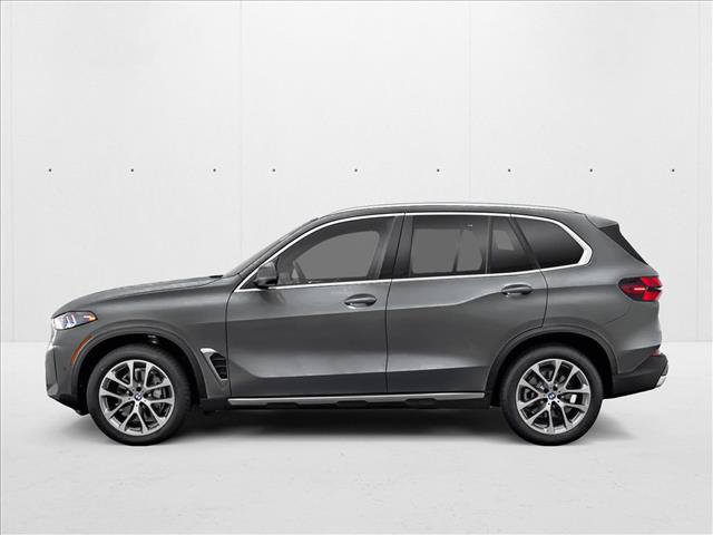 New 2026 BMW X5 xDrive40i w/ M Sport Package AWD/4WD image 3
