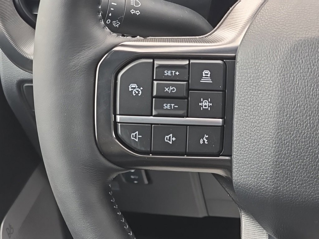 New 2025 Ford F150 Platinum w/ Equipment Group 702A High image 36