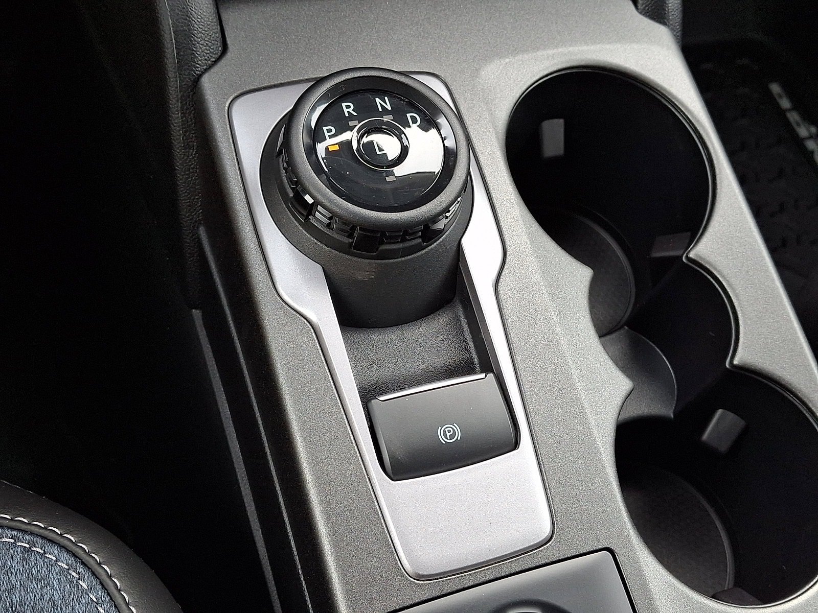New 2026 Ford Bronco Sport Outer Banks w/ Outer Banks Tech Package+ AWD/4WD image 13
