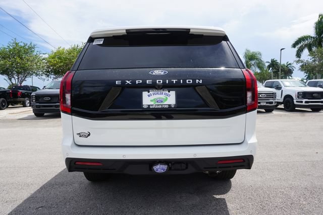 New 2027 Ford Expedition Active RWD image 38