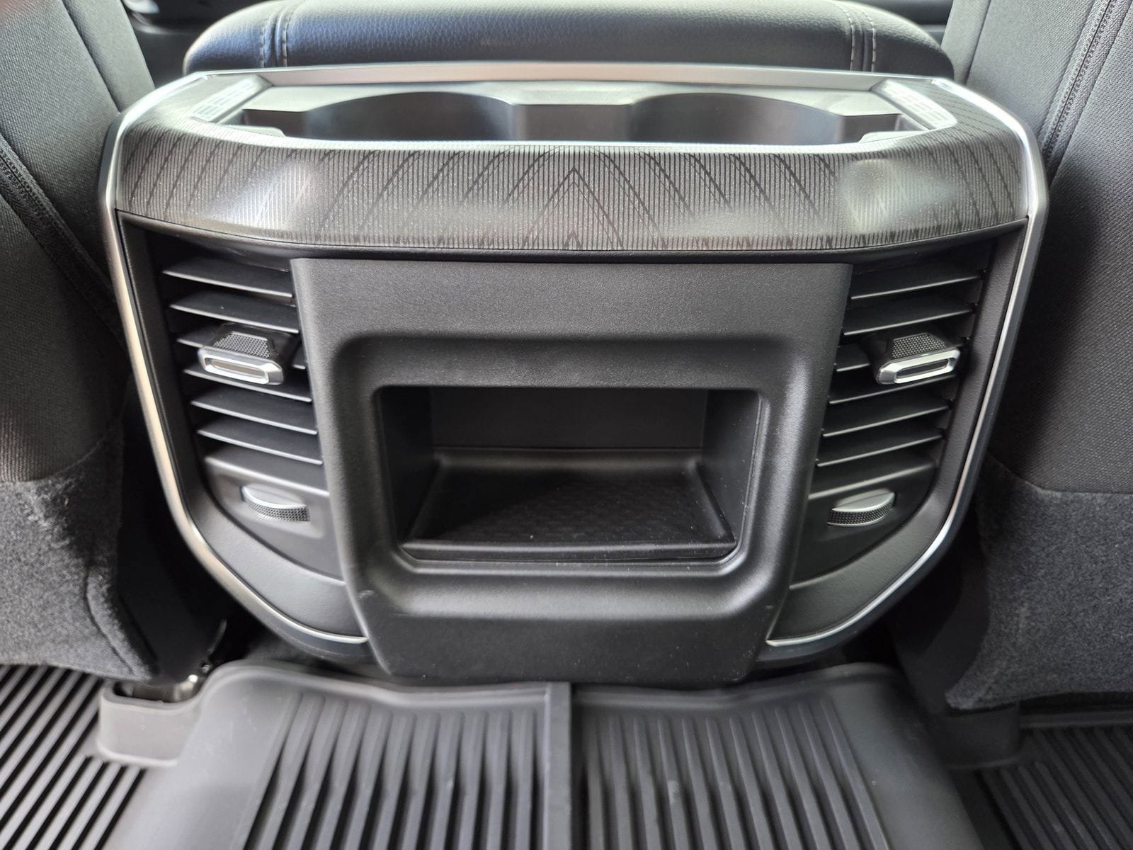 New 2026 RAM 2500 Big Horn AWD/4WD image 18