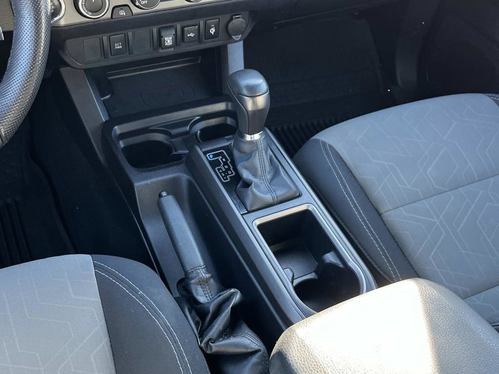 Used 2020 Toyota Tacoma TRD Off-Road image 14