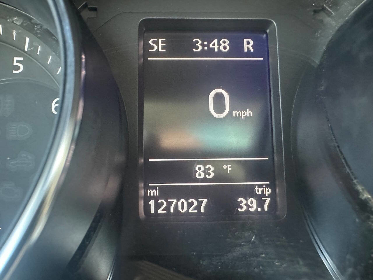 Used 2016 Volkswagen Jetta SEL Premium image 21