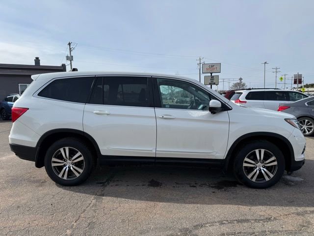 Used 2017 Honda Pilot EX-L image 4