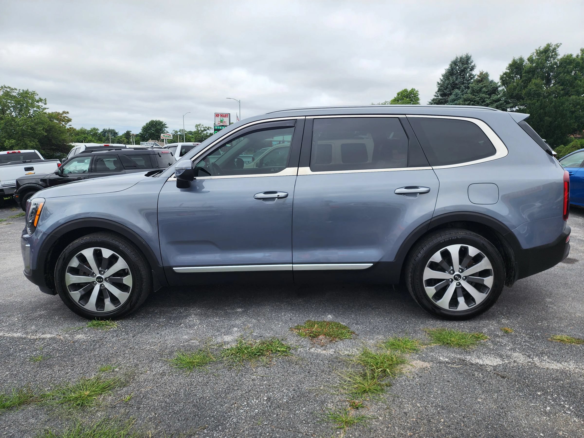 Used 2021 Kia Telluride S AWD/4WD image 4