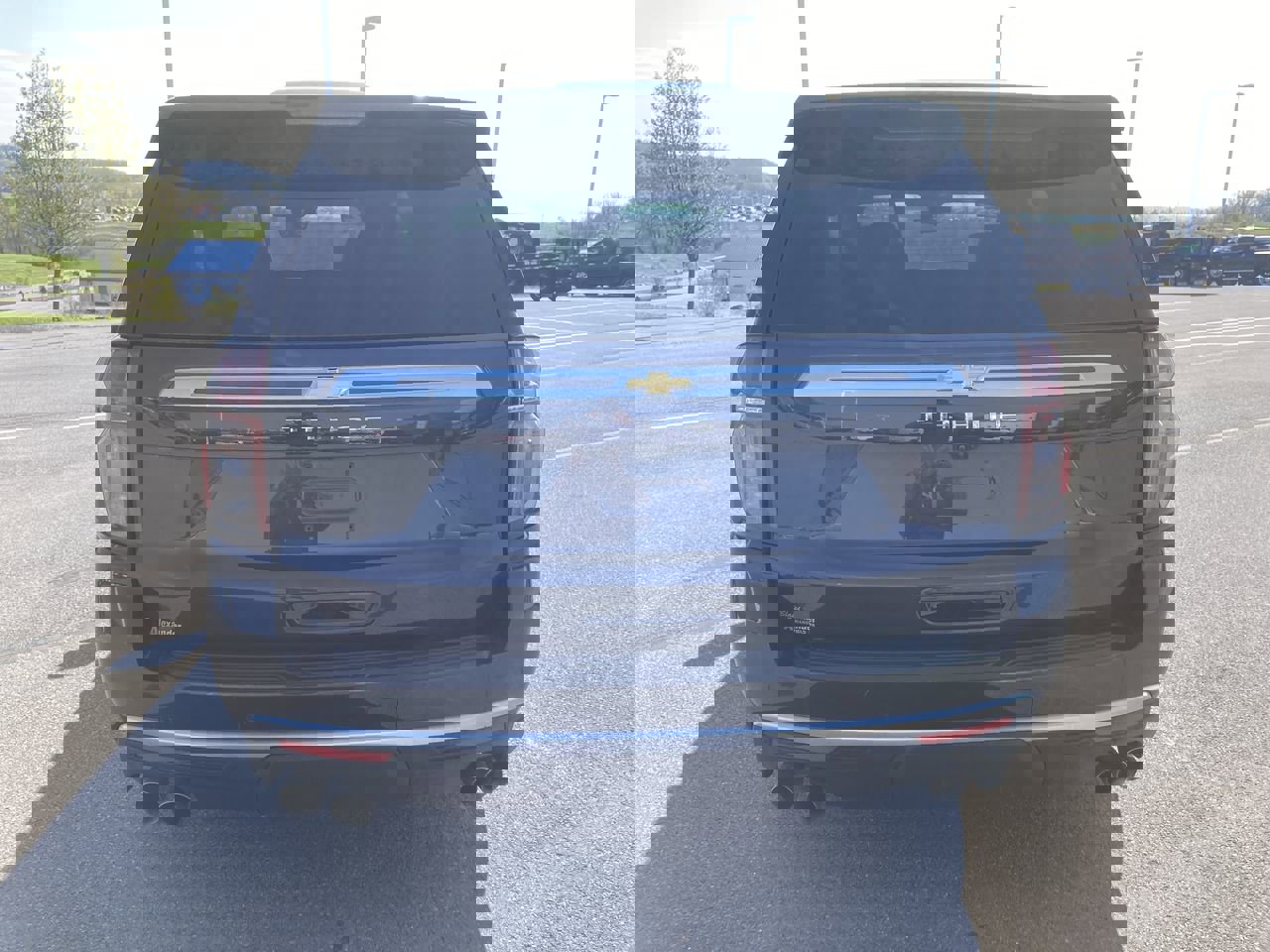 Used 2022 Chevrolet Tahoe High Country AWD/4WD image 6