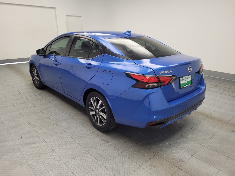 Used 2021 Nissan Versa SV FWD image 5
