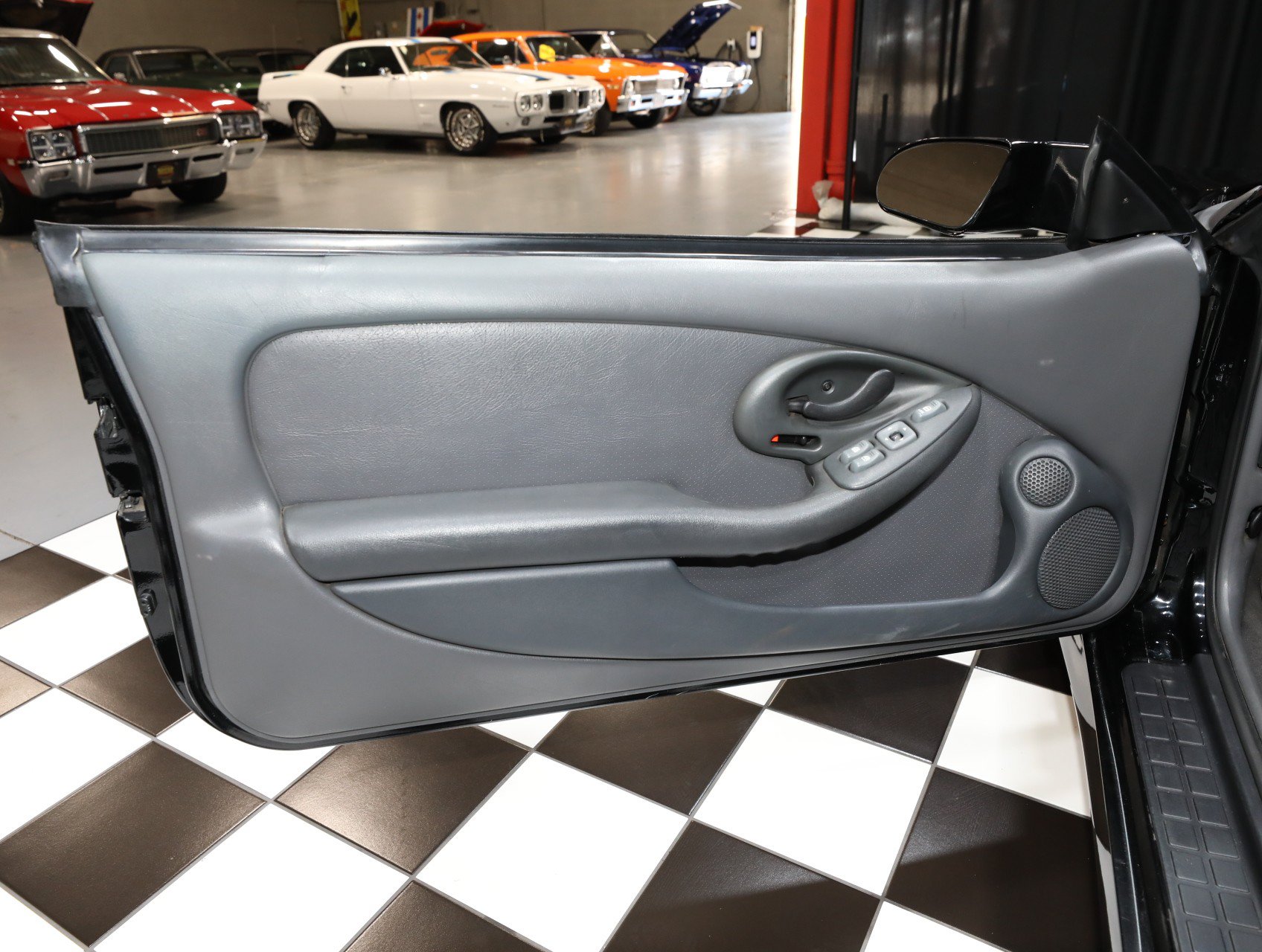 Used 1999 Pontiac Firebird Trans Am RWD image 58