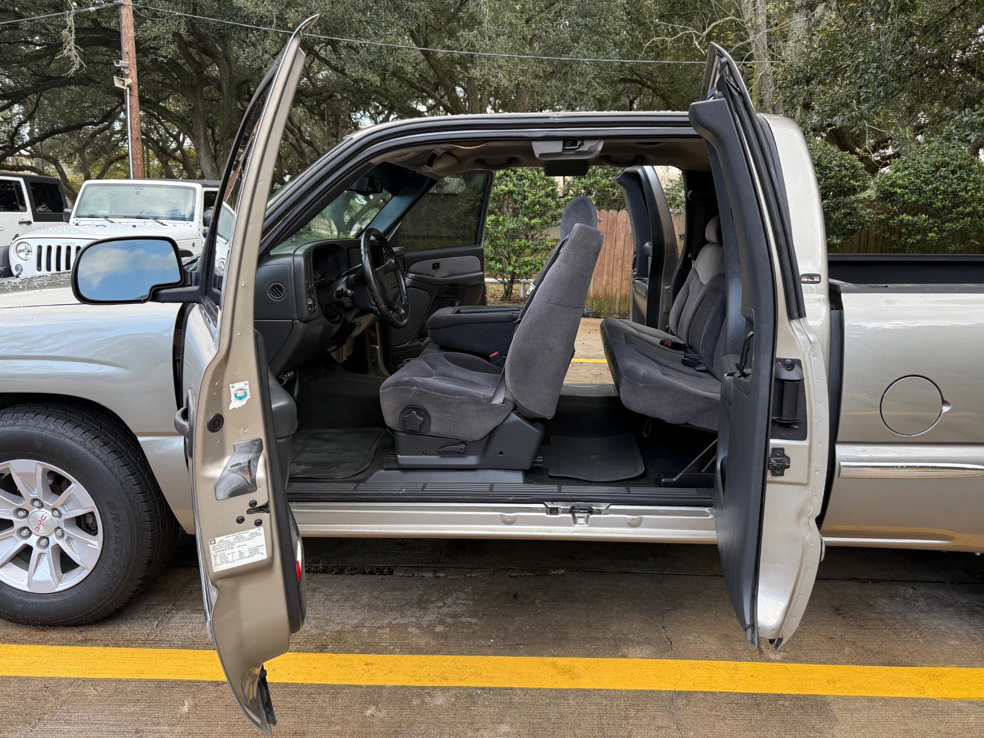 Used 2002 GMC Sierra 1500 SLE w/ Sierra Professional Pkg image 17