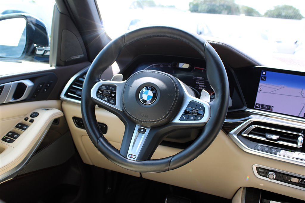 Used 2019 BMW X5 xDrive50i w/ M Sport Package AWD/4WD image 13