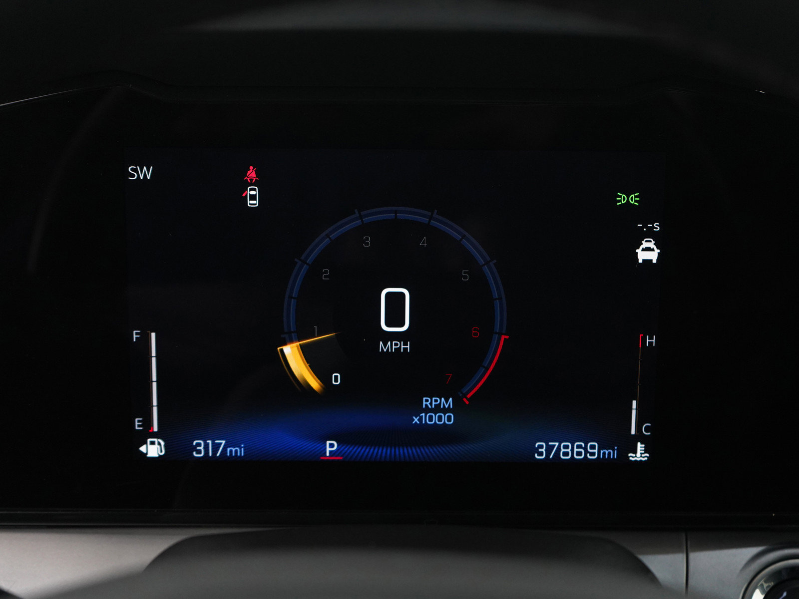 Used 2024 Chevrolet Trax LT w/ Sunroof Package image 18