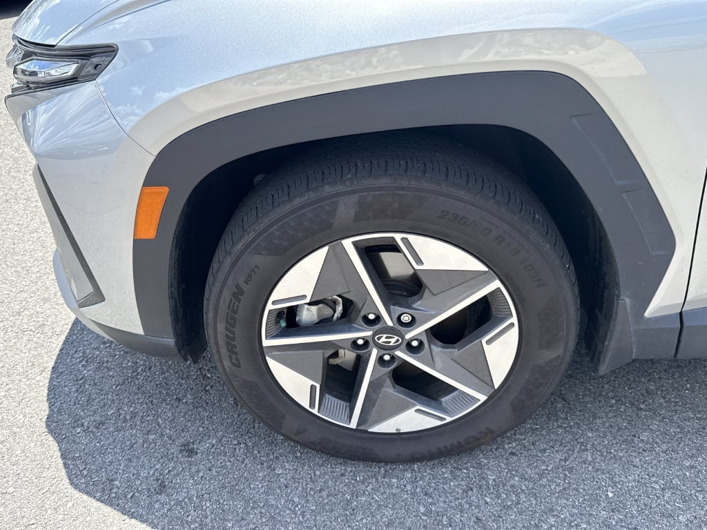 Used 2025 Hyundai Tucson SEL AWD/4WD image 19