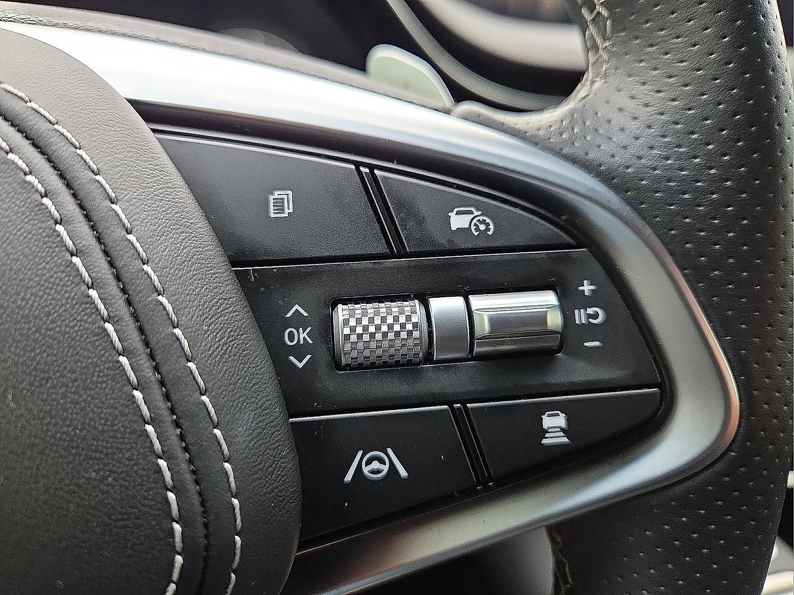 Used 2024 Genesis GV70 3.5T Sport image 18