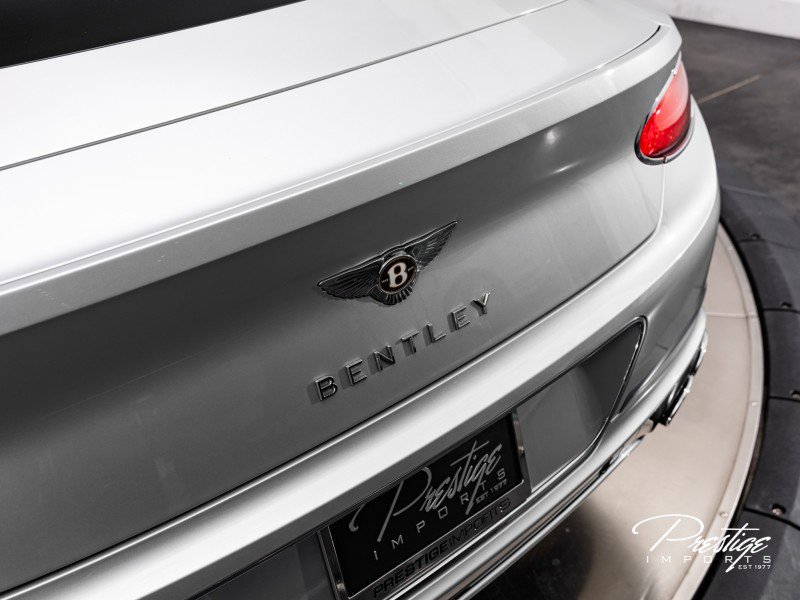 Used 2020 Bentley Continental GT V8 image 11